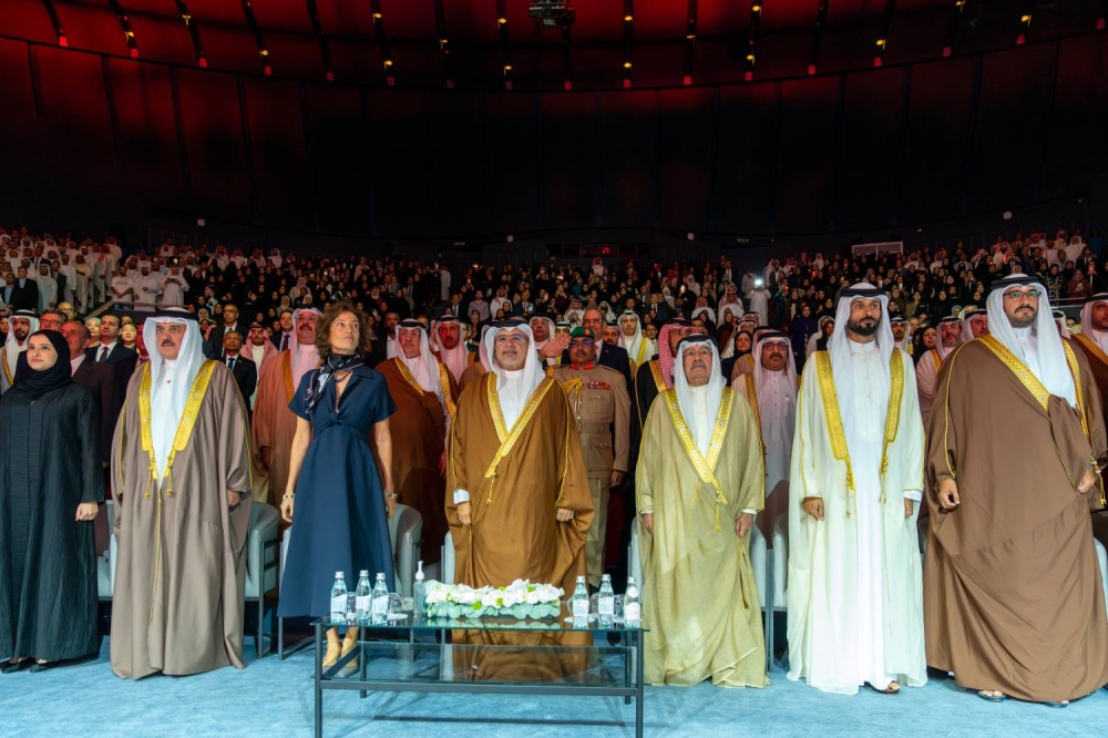 ولي العهد رئيس الوزراء يحضر حفل تسليم جائزة اليونسكو &ndash; الملك حمد بن عيسى آل خليفة لاستخدام تكنولوجيات المعلومات والاتصال