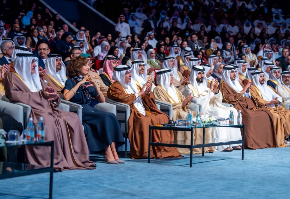 ولي العهد رئيس الوزراء يحضر حفل تسليم جائزة اليونسكو &ndash; الملك حمد بن عيسى آل خليفة لاستخدام تكنولوجيات المعلومات والاتصال