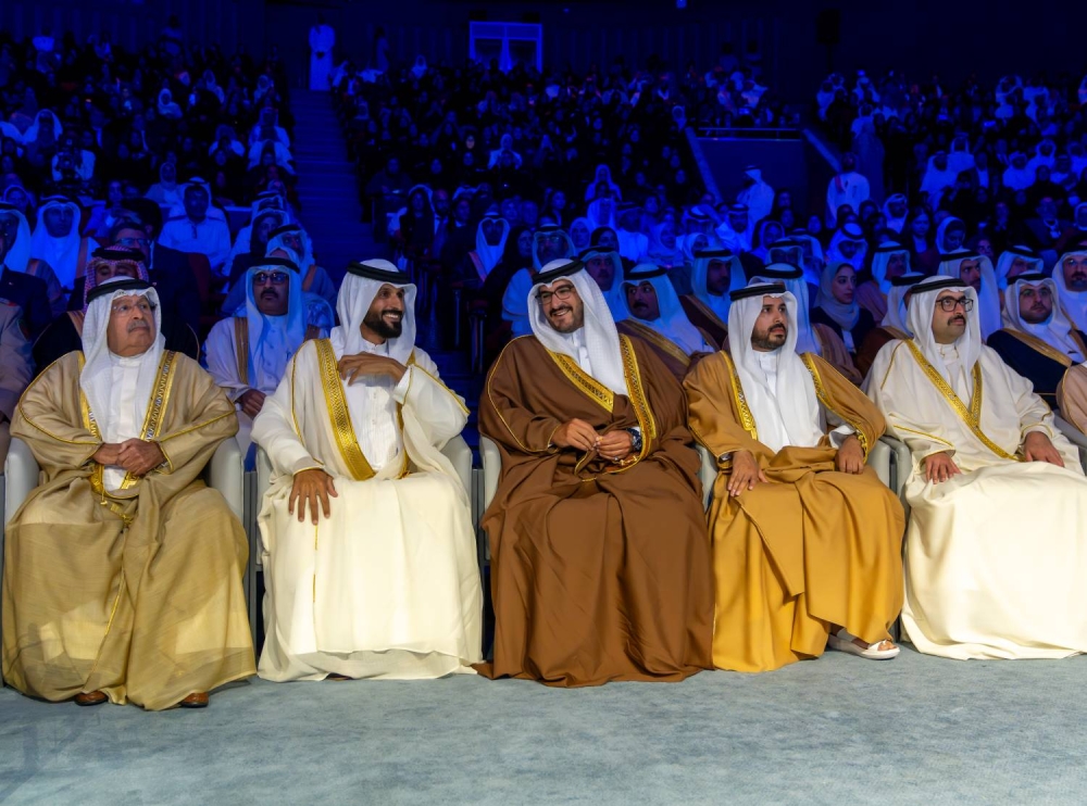 ولي العهد رئيس الوزراء يحضر حفل تسليم جائزة اليونسكو &ndash; الملك حمد بن عيسى آل خليفة لاستخدام تكنولوجيات المعلومات والاتصال
