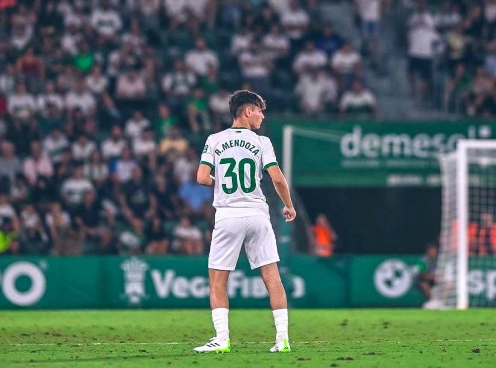 نال إعجاب ألونسو.. ريال مدريد يخطط لضم نجم إسبانيا في مونديال الشباب