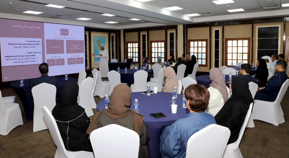 الداخلية تدرب منتسبيها على "إدارة المشاريع" بالتعاون مع الأشغال