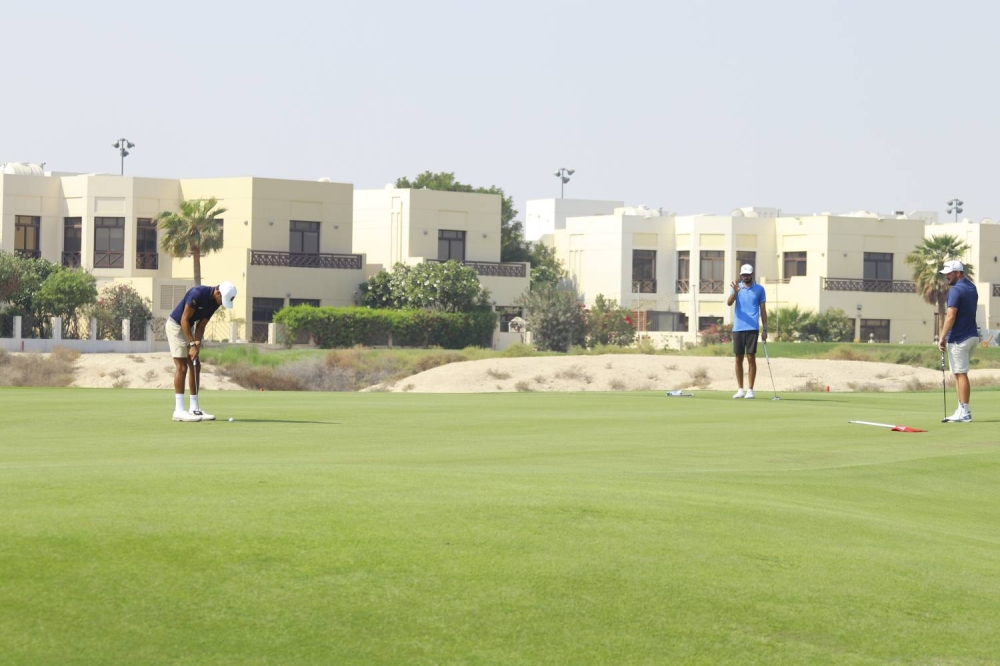 القطري سوكولوف يواصل تألقه في الجولة الثانية.. وجولة الحسم السبت على ملاعب النادي الملكي للجولف