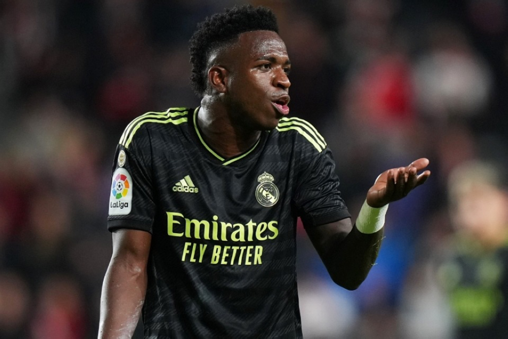 ريال مدريد يحدد شرطًا خياليًا للموافقة على رحيل فينيسيوس جونيور