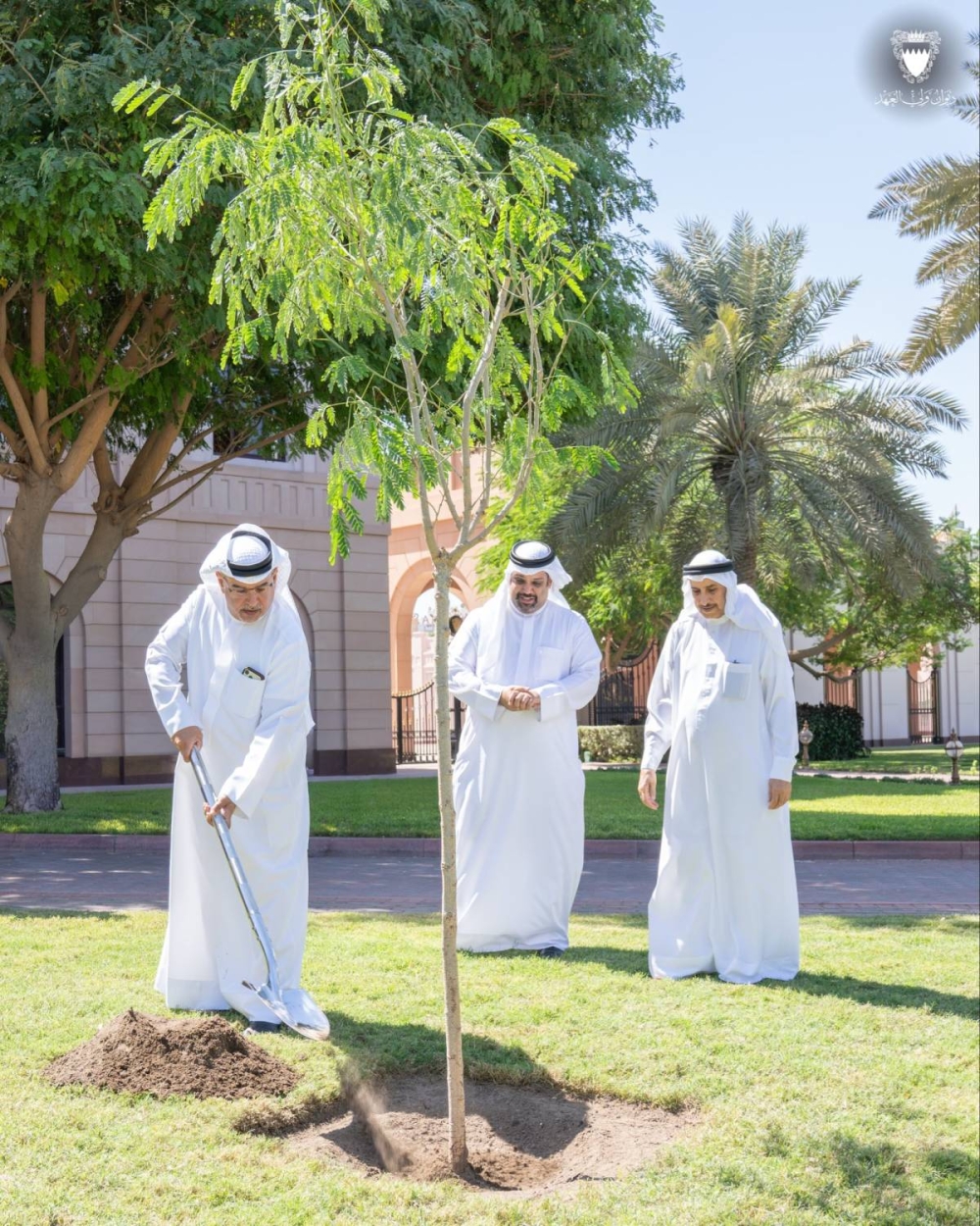 ولي العهد رئيس الوزراء يتفضل بإطلاق أسبوع الشجرة لهذا العام