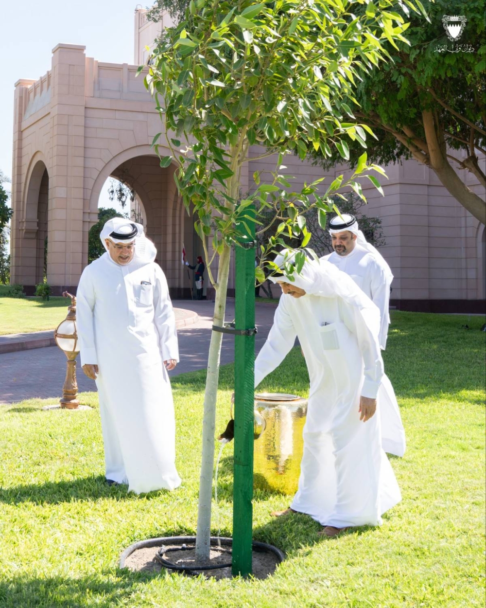 ولي العهد رئيس الوزراء يتفضل بإطلاق أسبوع الشجرة لهذا العام