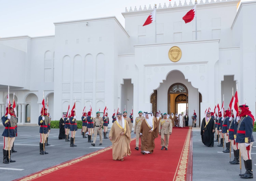 جلالة الملك يغادر أرض الوطن للمشاركة في قمة شرم الشيخ للسلام