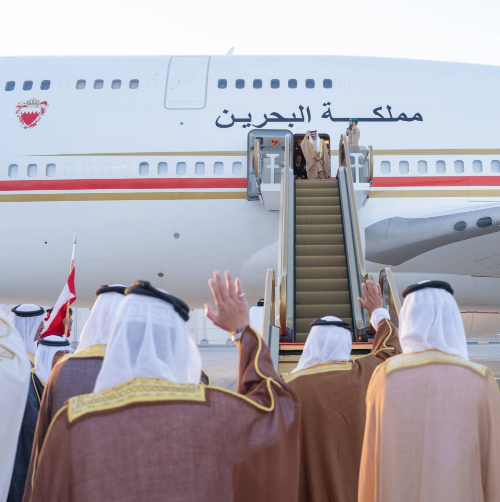 جلالة الملك يغادر أرض الوطن للمشاركة في قمة شرم الشيخ للسلام