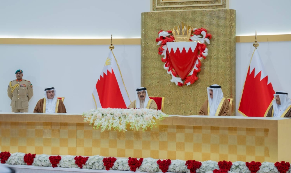 الملك يشمل برعايته افتتاح دور الانعقاد الرابع من الفصل التشريعي السادس لمجلسي الشورى والنواب