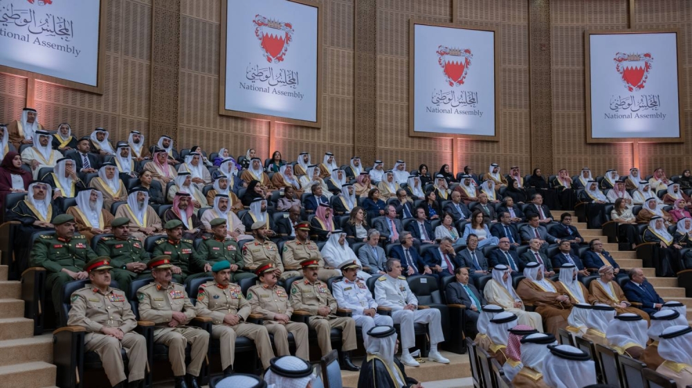 الملك يشمل برعايته افتتاح دور الانعقاد الرابع من الفصل التشريعي السادس لمجلسي الشورى والنواب