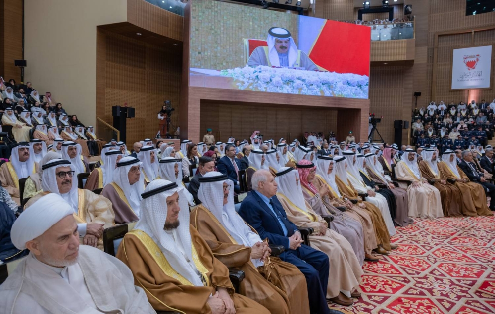 الملك يشمل برعايته افتتاح دور الانعقاد الرابع من الفصل التشريعي السادس لمجلسي الشورى والنواب