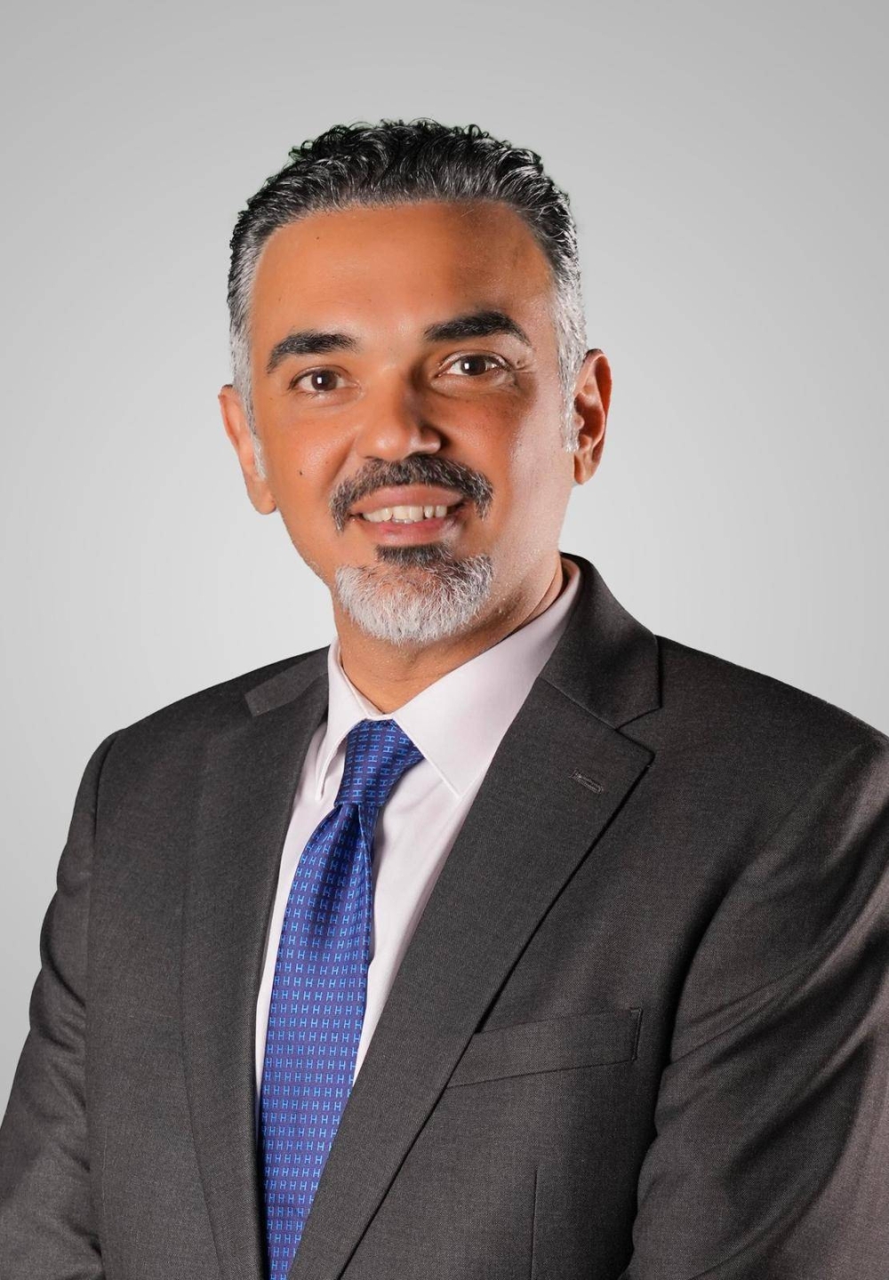 اقتصاديون ورجال أعمال: مضامين الخطاب السامي منارة تُوجّه نحو تطوير قطاع الصناعة