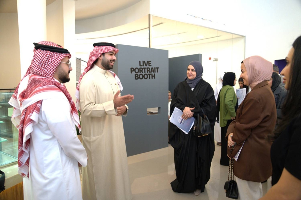 وزيرة شؤون الشباب تفتتح مساحة &laquo;المنارة&raquo; للفن والثقافة في مركز المحرق الشبابي النموذجي