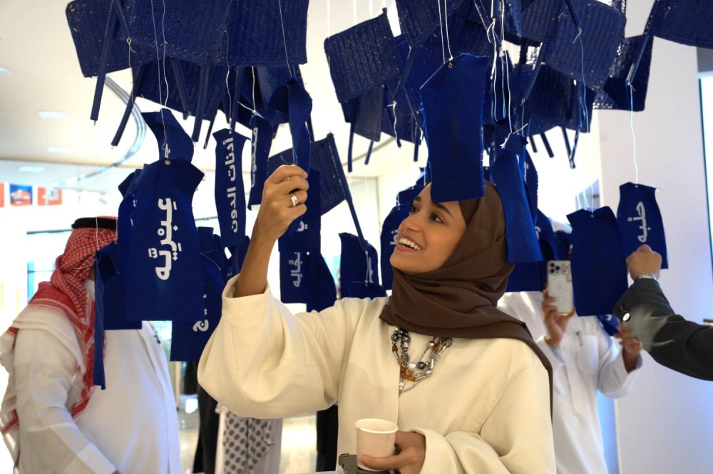 وزيرة شؤون الشباب تفتتح مساحة &laquo;المنارة&raquo; للفن والثقافة في مركز المحرق الشبابي النموذجي