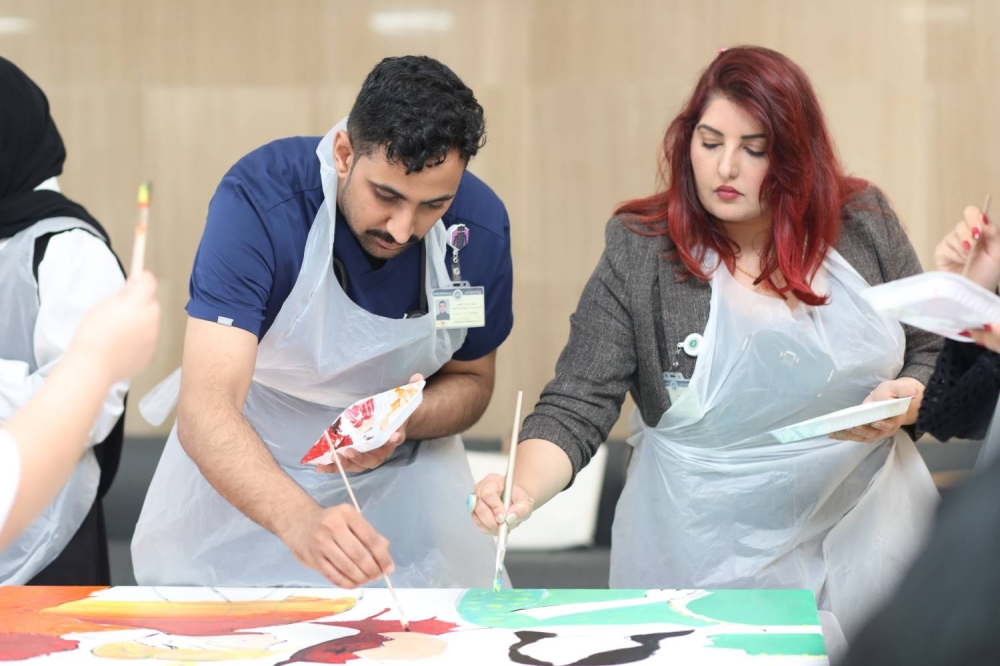 جامعة الخليج العربي تُوظف الرسم لتعزيز الصحة النفسية بالتزامن مع يوم الصحة النفسية العالمي