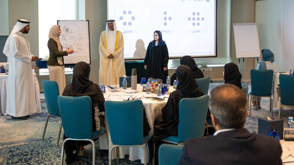 المدير العام لمعهد الإدارة العامة تستقبل رئيس ديوان الخدمة المدنية بدولة الكويت