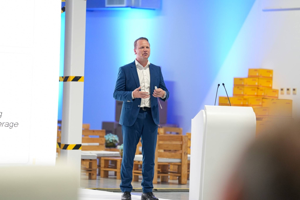 وزير المواصلات والاتصالات: بناء منظومة بحرية متكاملة تعزز مكانة البحرين كمركز محوري للتجارة والخدمات اللوجستية