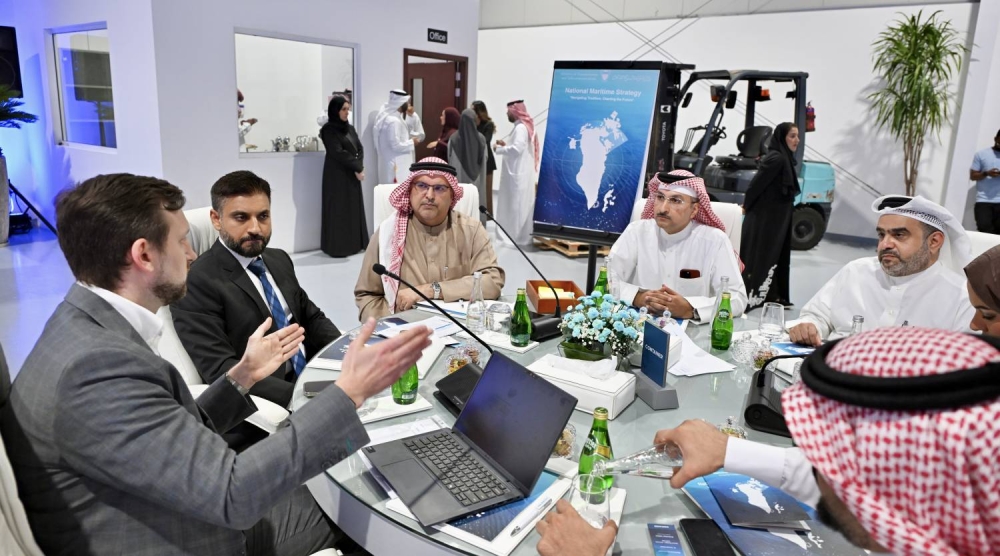 وزير المواصلات والاتصالات: بناء منظومة بحرية متكاملة تعزز مكانة البحرين كمركز محوري للتجارة والخدمات اللوجستية