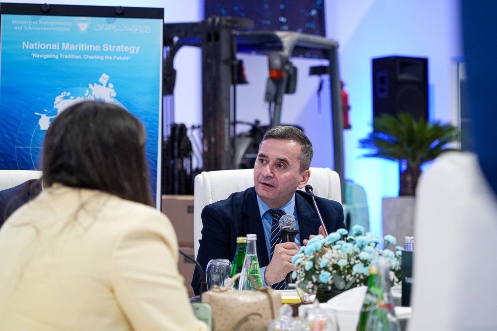 وزير المواصلات والاتصالات: بناء منظومة بحرية متكاملة تعزز مكانة البحرين كمركز محوري للتجارة والخدمات اللوجستية
