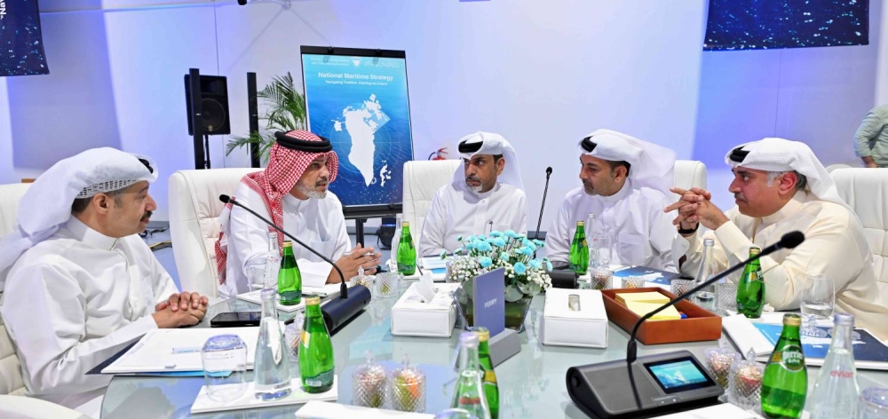 وزير المواصلات والاتصالات: بناء منظومة بحرية متكاملة تعزز مكانة البحرين كمركز محوري للتجارة والخدمات اللوجستية