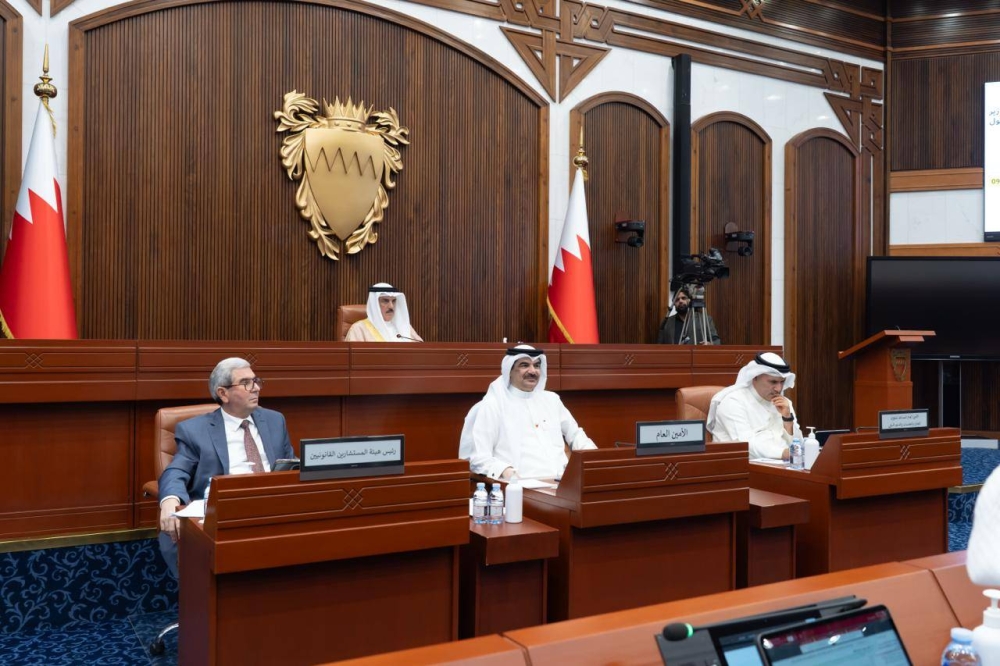 خلال الجلسة العدية للنواب.. الموافقة على تشكيل عضوية اللجان الدائمة، واللجنة التنفيذية للشعبة البرلمانية، ولجنة الرد على الخطاب الملكي السامي