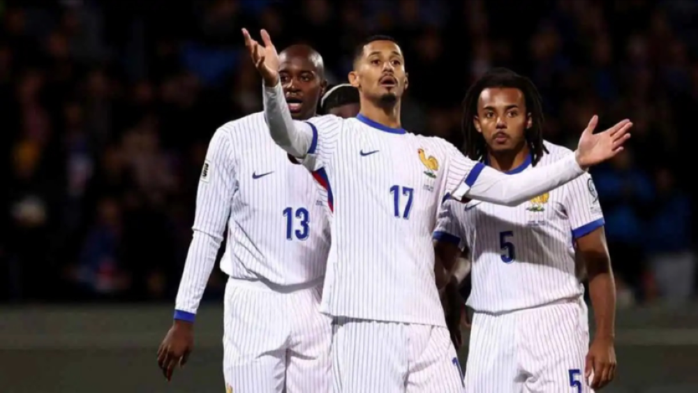 انتقادات لاذعة لنجم برشلونة بعد تعثر فرنسا أمام أيسلندا في تصفيات مونديال 2026