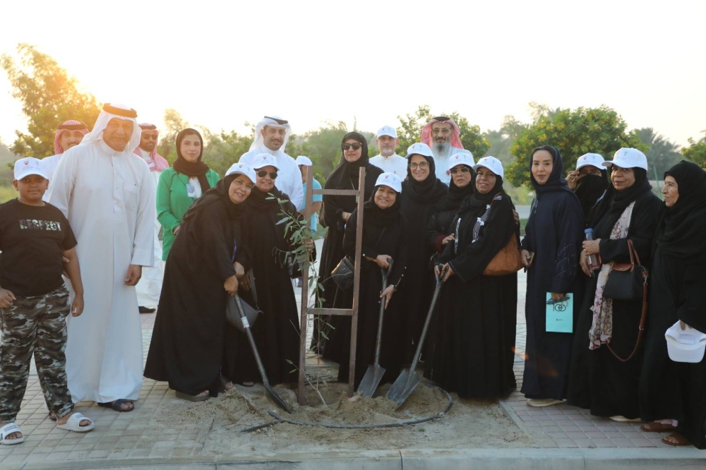 بلدية "الجنوبية" تنظم فعاليات لتوزيع وغرس الشتلات بمناسبة أسبوع الشجرة