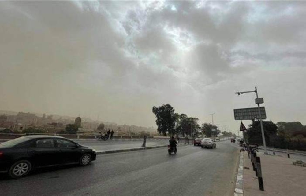 انخفاض الحرارة وشبورة صباحية.. تفاصيل طقس مصر غدًا الخميس