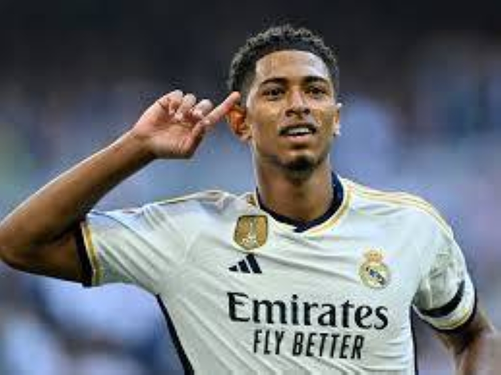 نال إعجاب أموريم.. مانشستر يونايتد يخطط لضم بيلينجهام الصغير