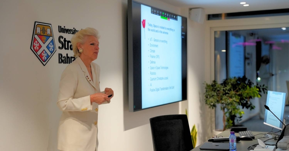 وكالة البحرين للفضاء تنظم ورشة حول تطبيقات تقنيات الفضاء في القطاعات التقليدية