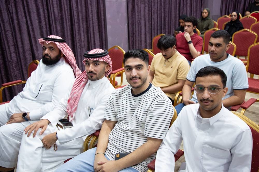 تكامل الأكاديميا وسوق العمل في احتفالية الأهلية بيوم المهندس البحريني