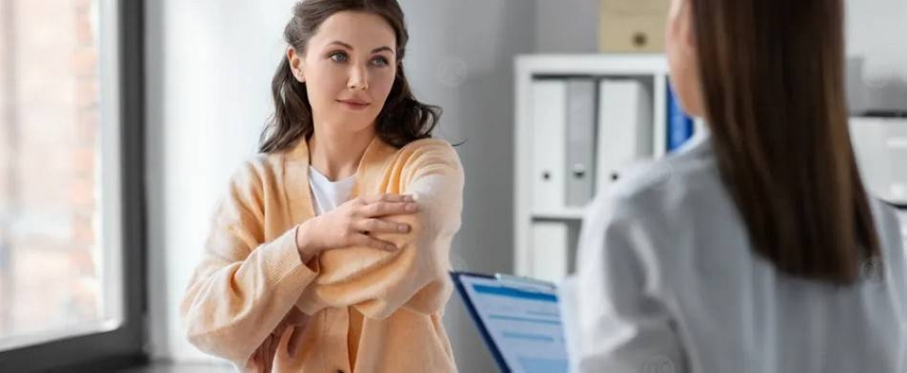 جمانة إبراهيم: العلاج الطبيعي ركيزة أساسية في رحلة التعافي من سرطان الثدي