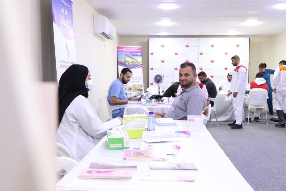 "دلمون للدواجن" تنظم فعالية اليوم الوردي للتوعية بسرطان الثدي