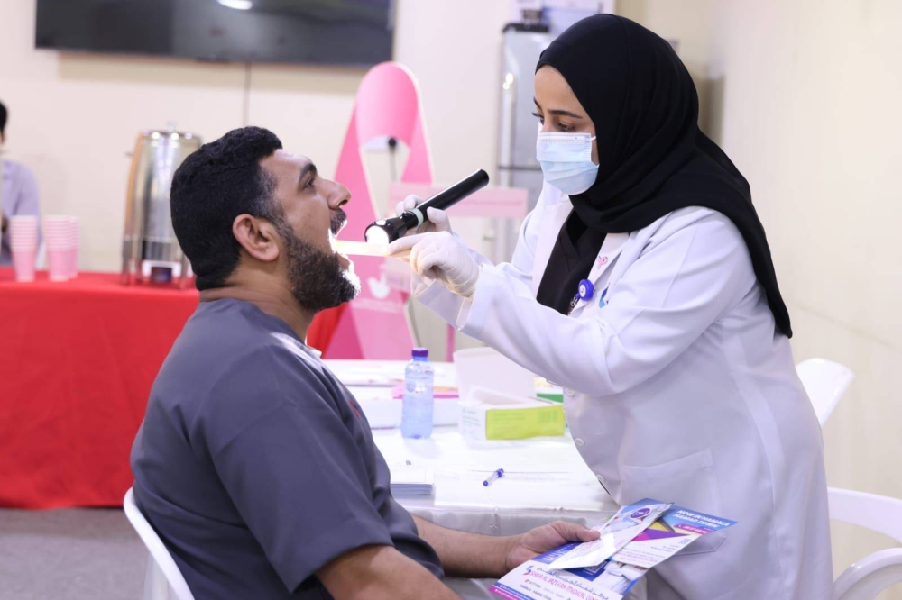 "دلمون للدواجن" تنظم فعالية اليوم الوردي للتوعية بسرطان الثدي