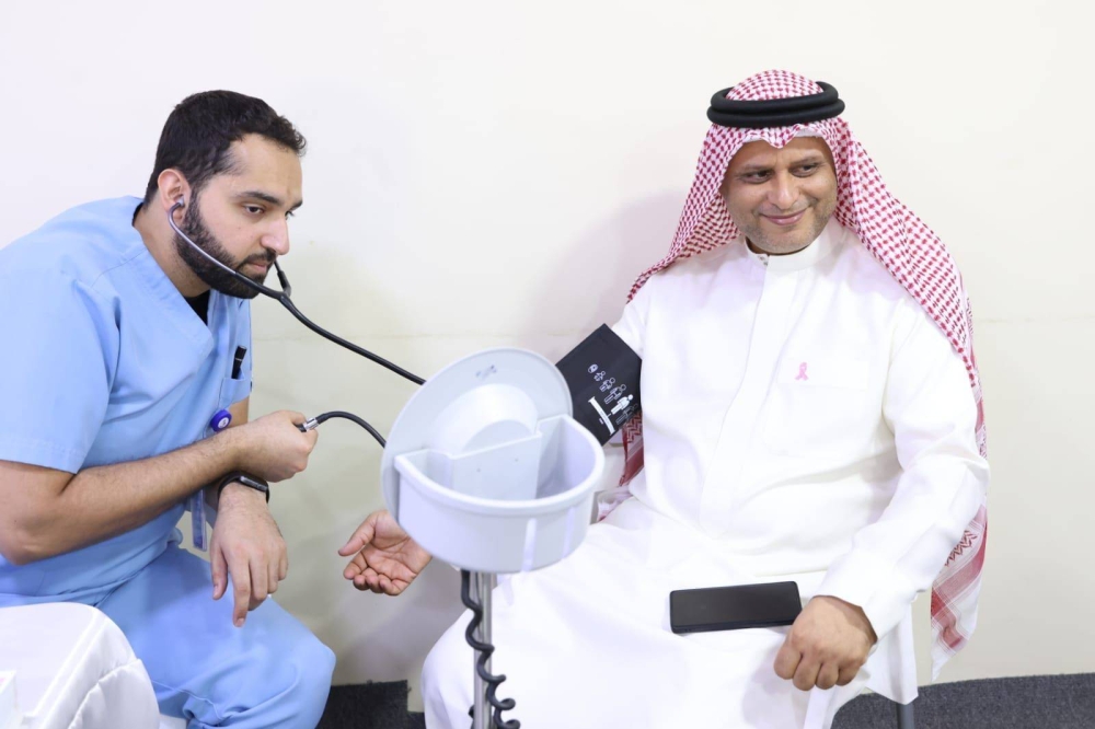 "دلمون للدواجن" تنظم فعالية اليوم الوردي للتوعية بسرطان الثدي