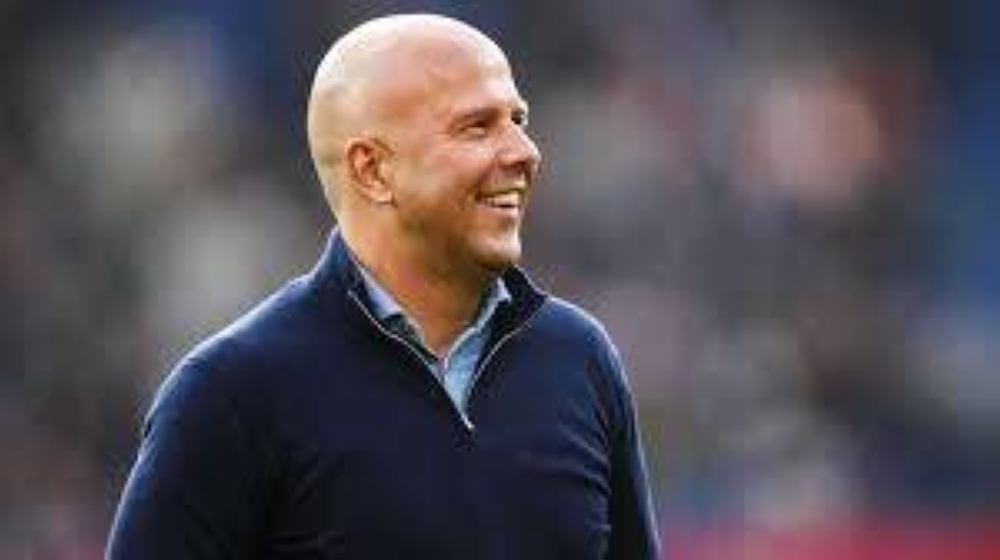 "متفوقًا على داجليش".. سلوت في انتظار رقمًا قياسيًا مع ليفربول بقمة اليونايتد