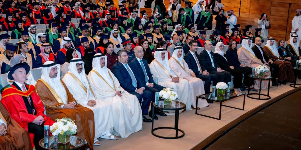 خالد بن عبد الله يحضر حفل تخريج طلبة &laquo;بوليتكنيك البحرين&raquo;