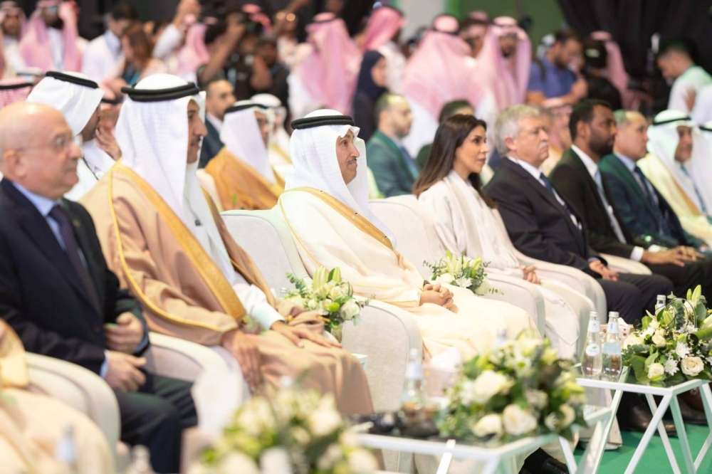 وزير المواصلات يشارك في المعرض السعودي الدولي للخطوط الحديدية بالرياض