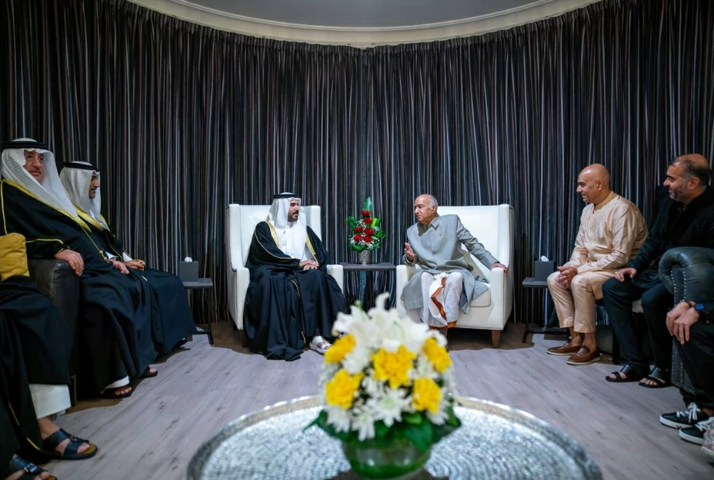 محمد بن سلمان  يزور عدد من الأسر بمناسبة ديوالي ورأس السنة الهندية