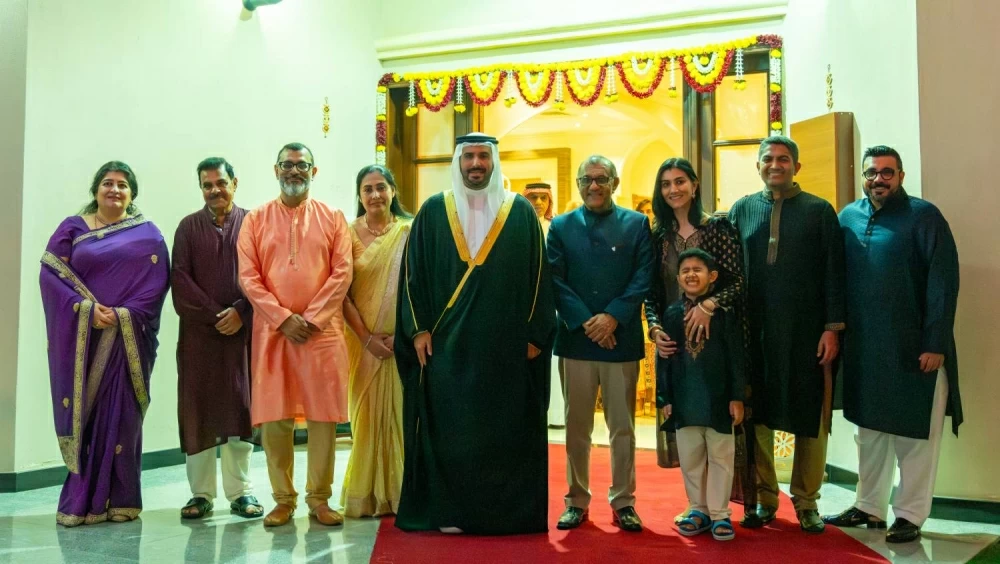 محمد بن سلمان  يزور عدد من الأسر بمناسبة ديوالي ورأس السنة الهندية