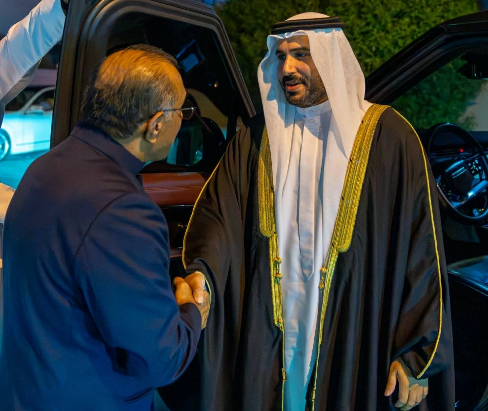 محمد بن سلمان  يزور عدد من الأسر بمناسبة ديوالي ورأس السنة الهندية