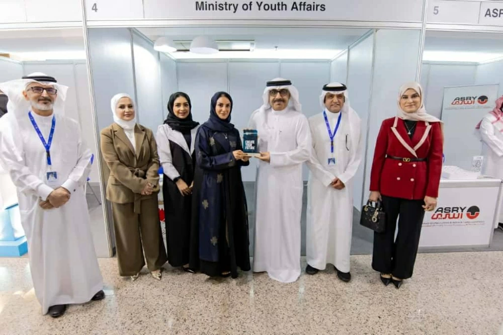 وزير التربية والتعليم يفتتح معرض &ldquo;يوم المهن وريادة الأعمال&rdquo; بتقنيات ذكاء اصطناعي مبتكرة