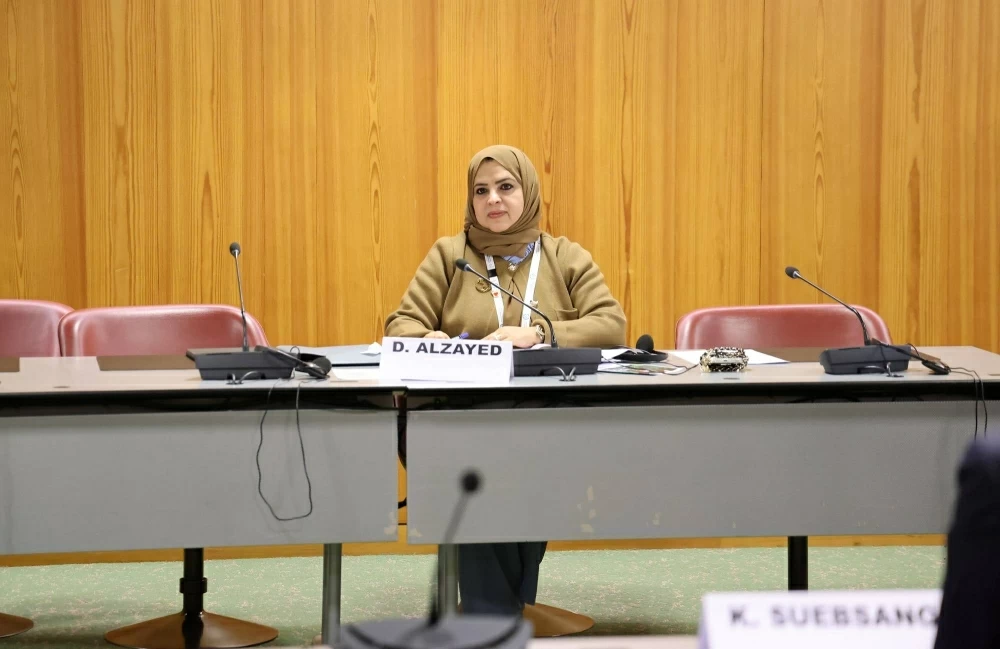 الزايد تُطلِعُ برلمانيين دوليين وممثلي منظمات أممية على النموذج الرائد للبحرين في مجال العقوبات البديلة والسجون المفتوحة