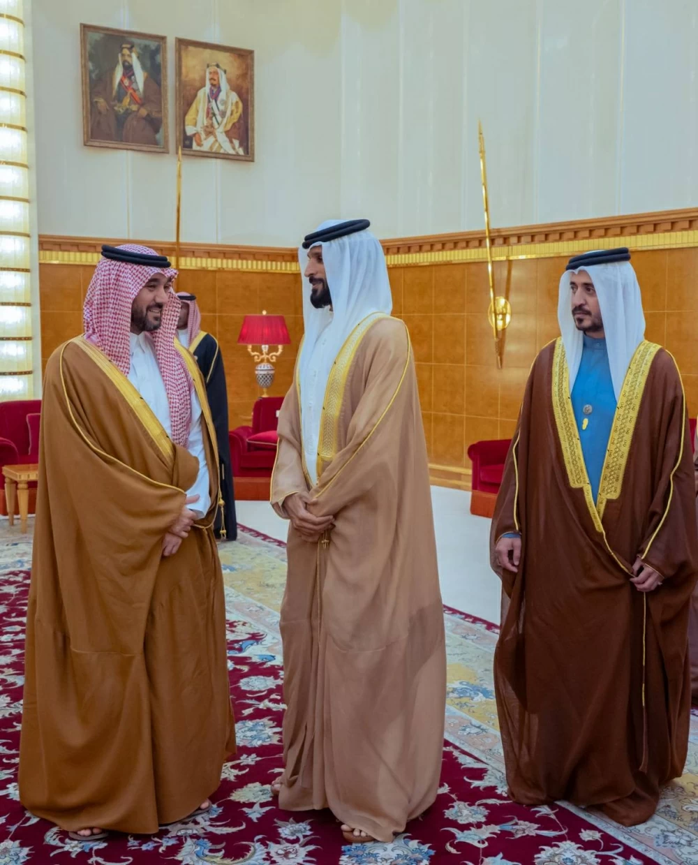 الملك يستقبل كبار المدعوين ورؤساء الوفود المشاركة في دورة الألعاب الآسيوية الثالثة للشباب