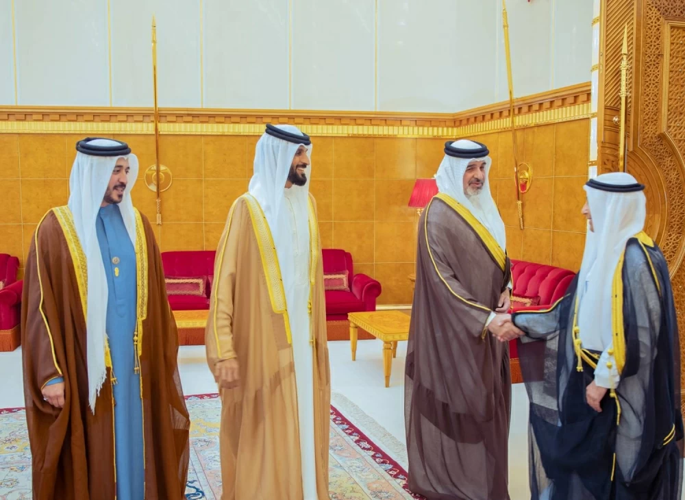 الملك يستقبل كبار المدعوين ورؤساء الوفود المشاركة في دورة الألعاب الآسيوية الثالثة للشباب