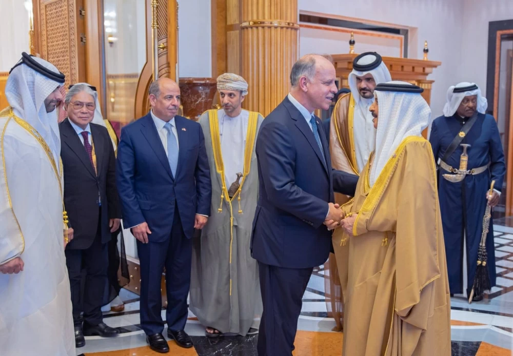 الملك يستقبل كبار المدعوين ورؤساء الوفود المشاركة في دورة الألعاب الآسيوية الثالثة للشباب