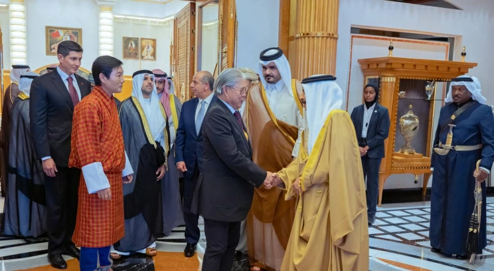 الملك يستقبل كبار المدعوين ورؤساء الوفود المشاركة في دورة الألعاب الآسيوية الثالثة للشباب