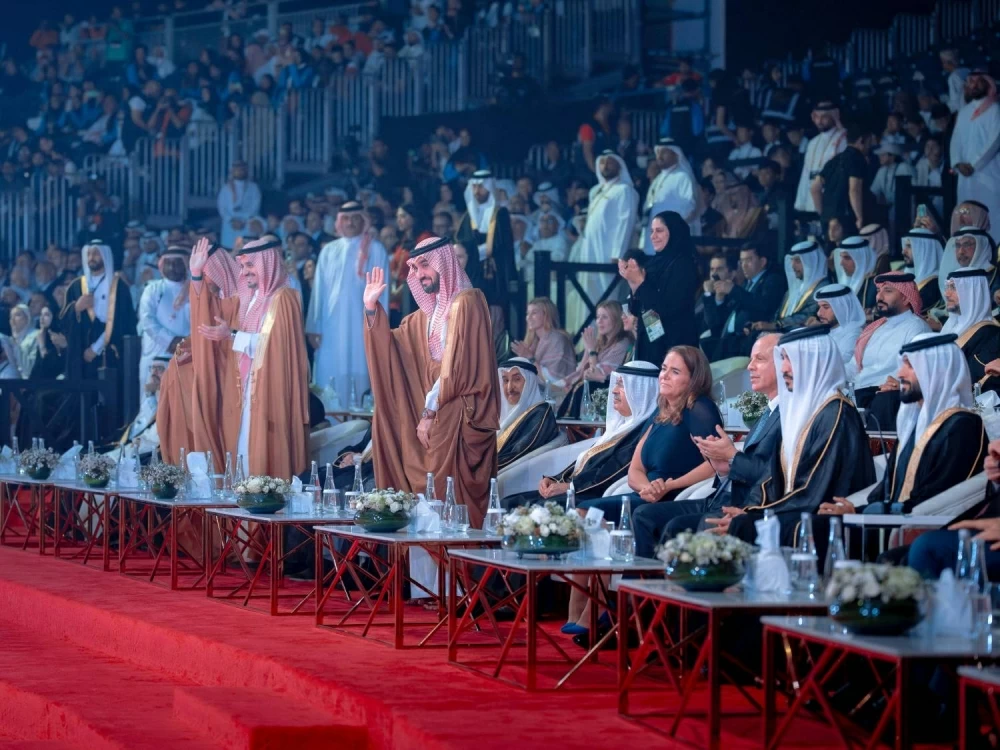 الملك ينيب ناصر بن حمد لافتتاح دورة الألعاب الآسيوية الثالثة للشباب