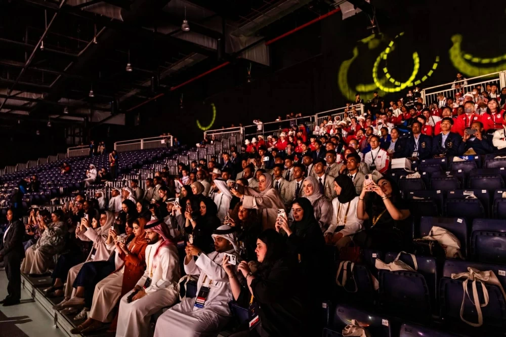 الملك ينيب ناصر بن حمد لافتتاح دورة الألعاب الآسيوية الثالثة للشباب