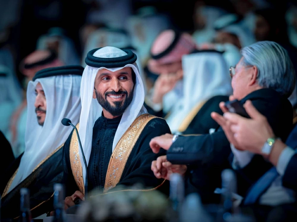 الملك ينيب ناصر بن حمد لافتتاح دورة الألعاب الآسيوية الثالثة للشباب