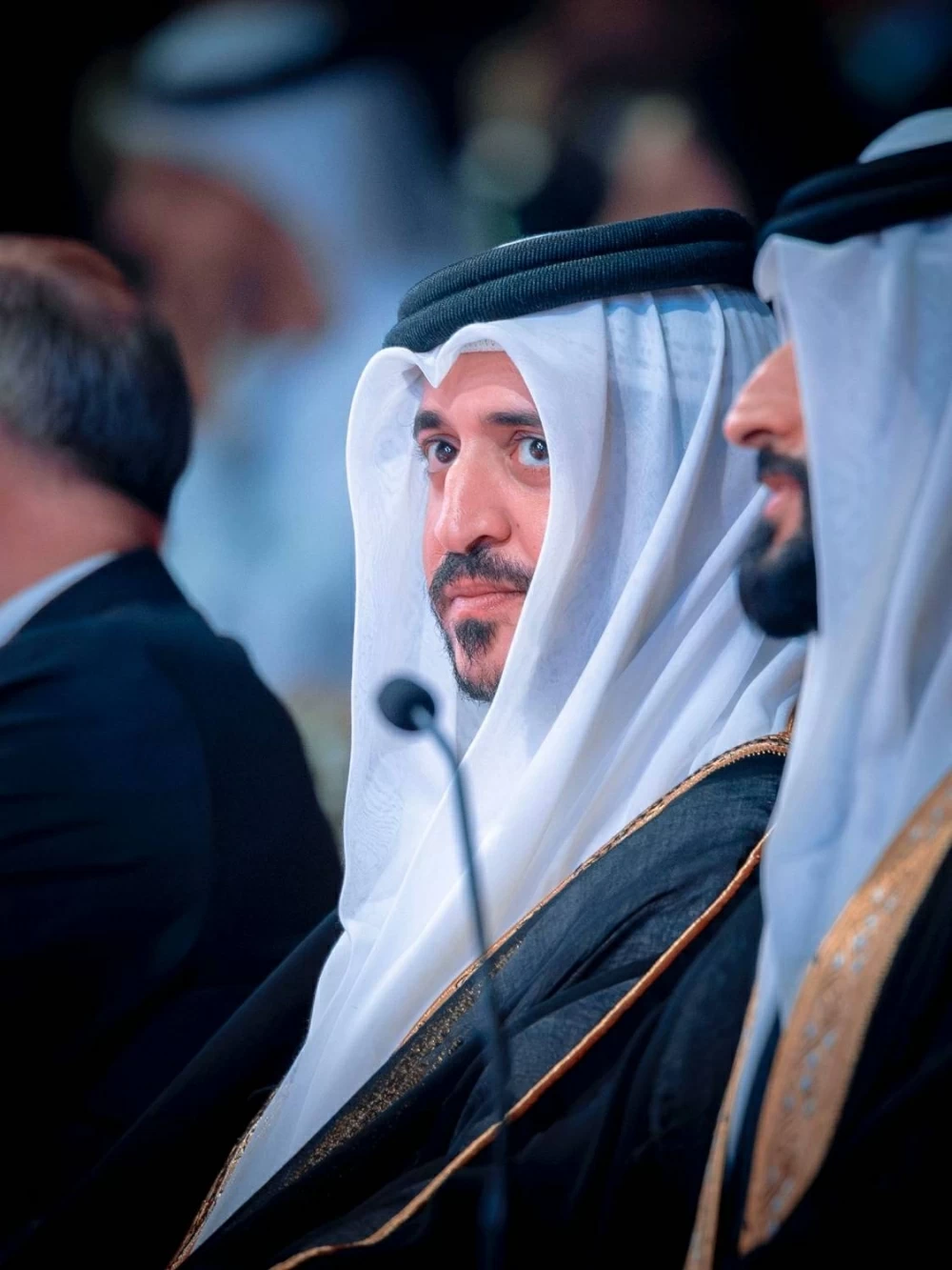 الملك ينيب ناصر بن حمد لافتتاح دورة الألعاب الآسيوية الثالثة للشباب